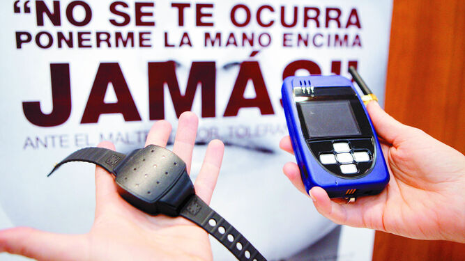Imagen de archivo de una pulsera de alejamiento