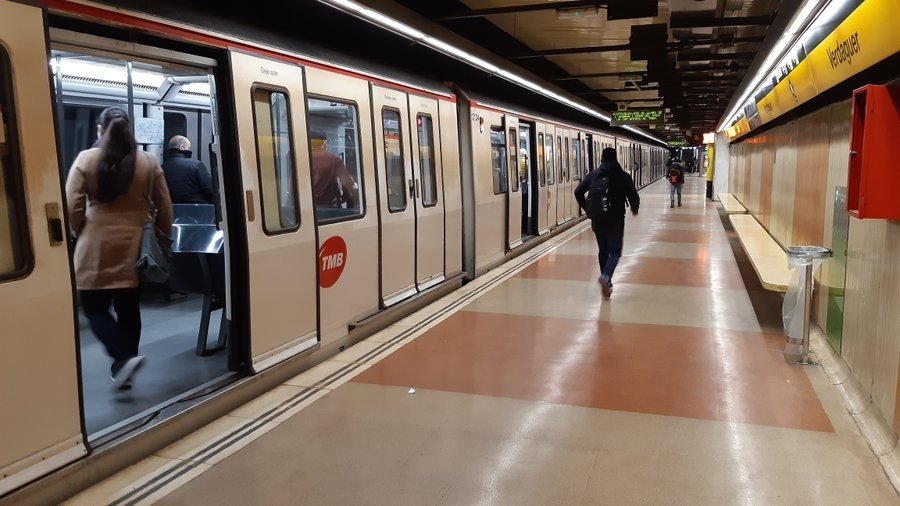 Detenidos 14 grafiteros tras el mayor ataque vandálico en el metro de Barcelona