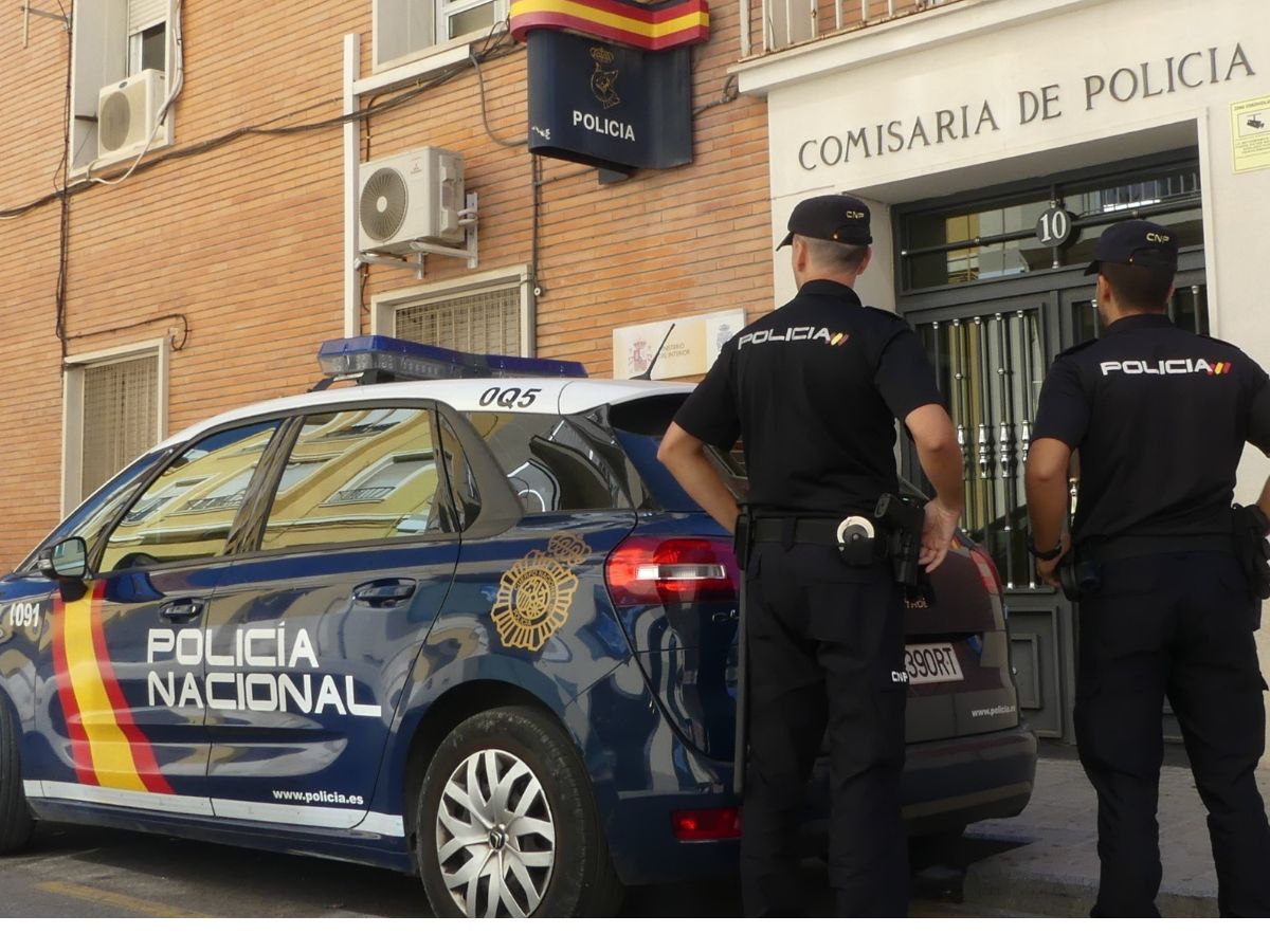 Detenidos tres hermanos por robo con violencia, tráfico de drogas y extorsión en Alcoi