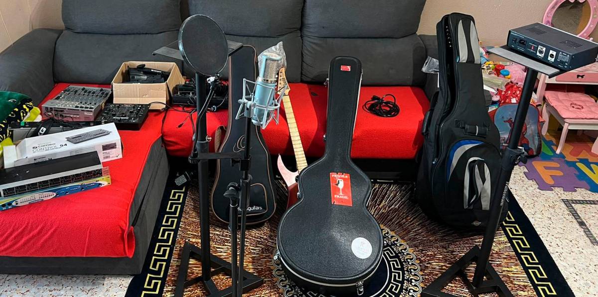 Roban instrumentos y material de sonido de Constantí
