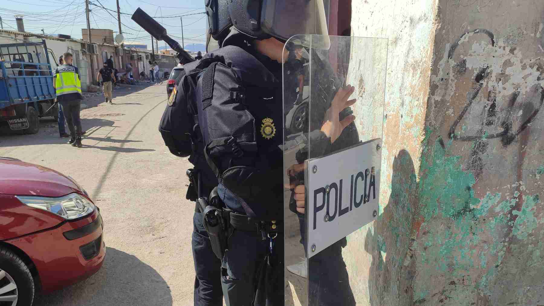 Detienen a joven por disparar a otro en el poblado chabolista de Son Banya, en Palma