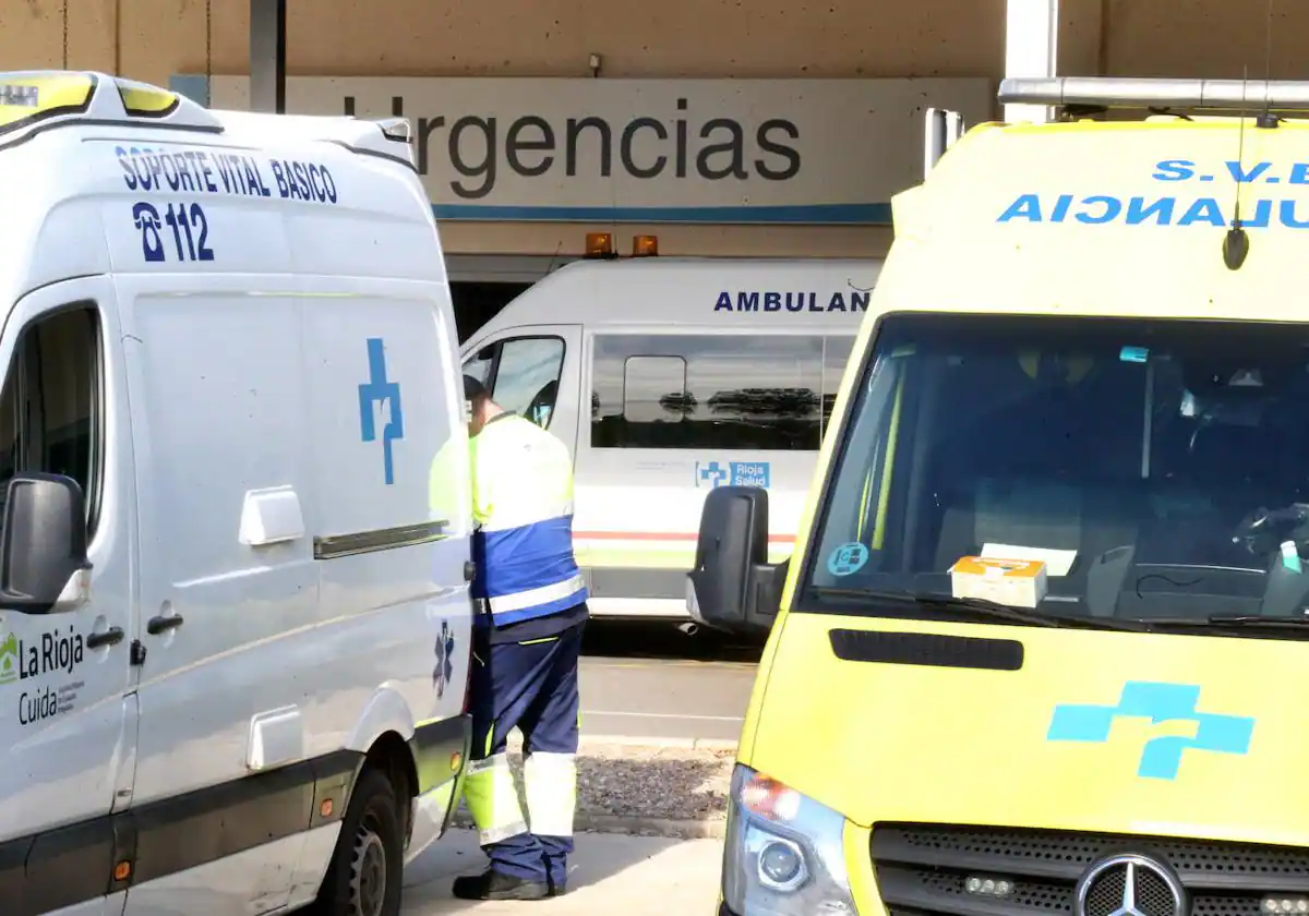 Un varón de 45 años heridos tras una colisión de dos turismos en Logroño