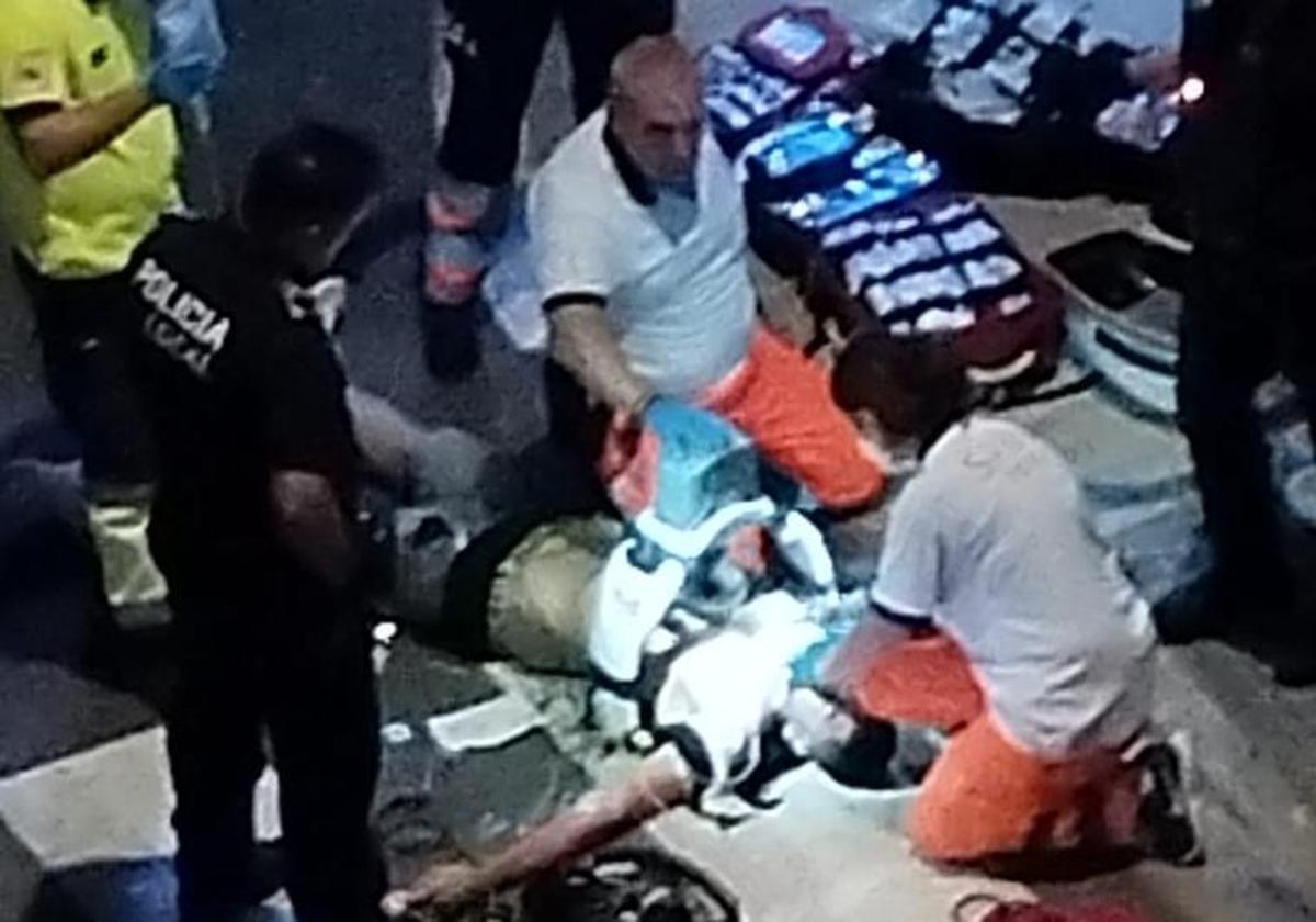 Un joven muere tras recibir un disparo en plena calle en Benetússer