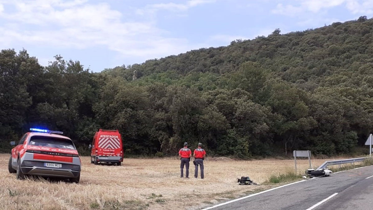 Herido grave un motorista de 20 años en Navarra: ha sido trasladado en helicóptero al hospital