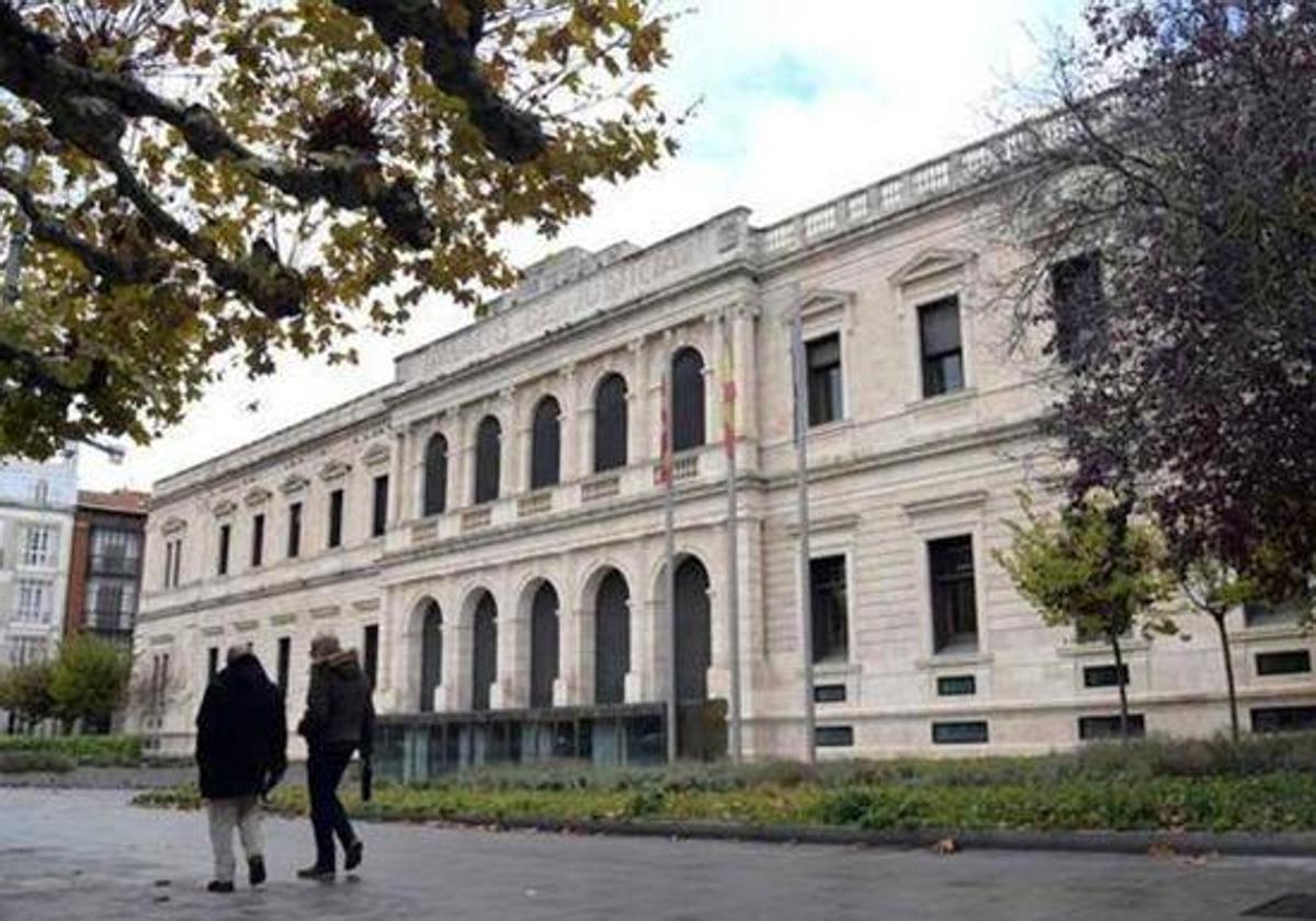 Burgos: año y medio de cárcel a dos hombres por apropiarse de 64.000 euros de su tío tutelado