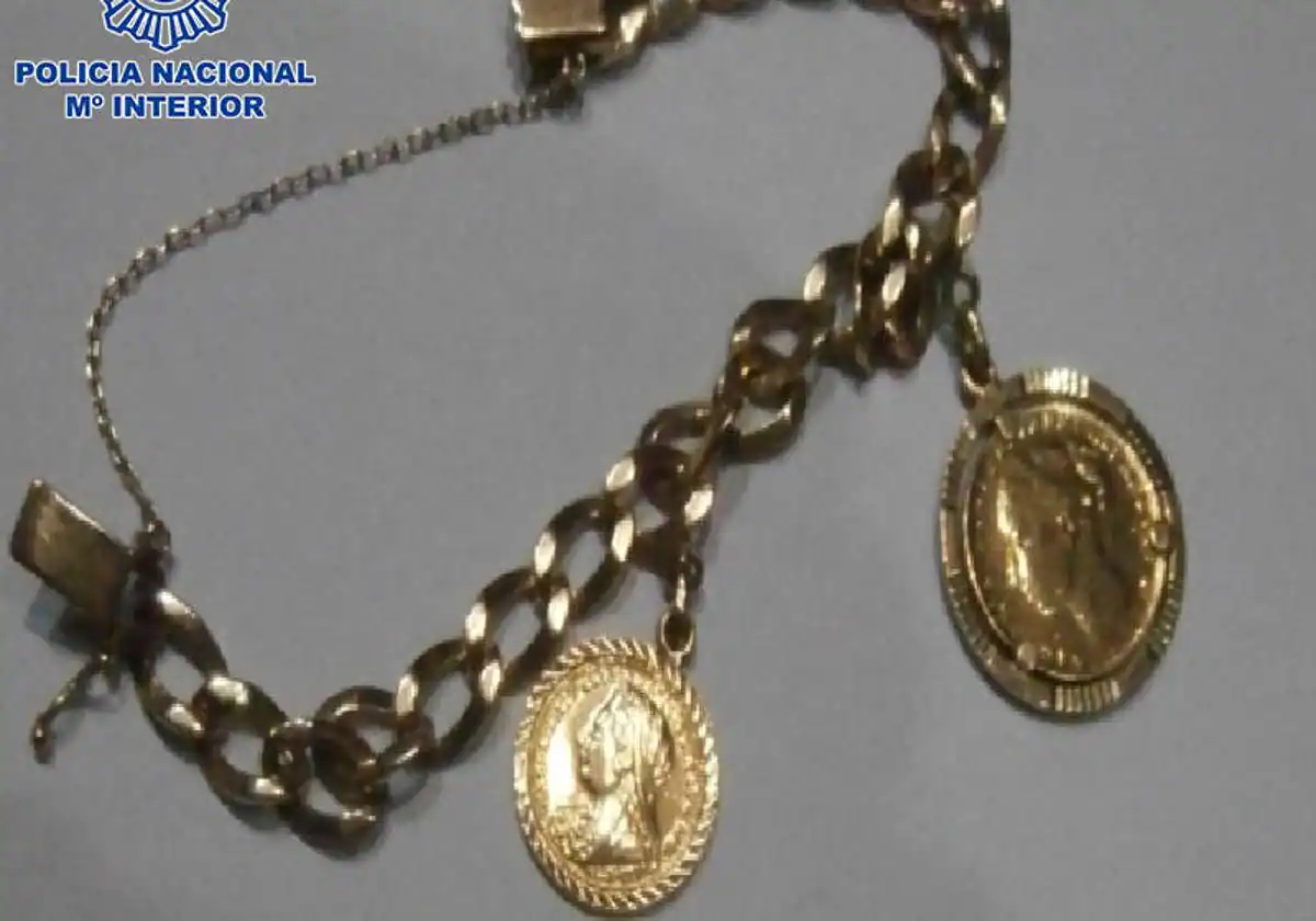 Detenida en Logroño la cuidadora de una anciana a la que robó joyas por valor de 20.000 euros