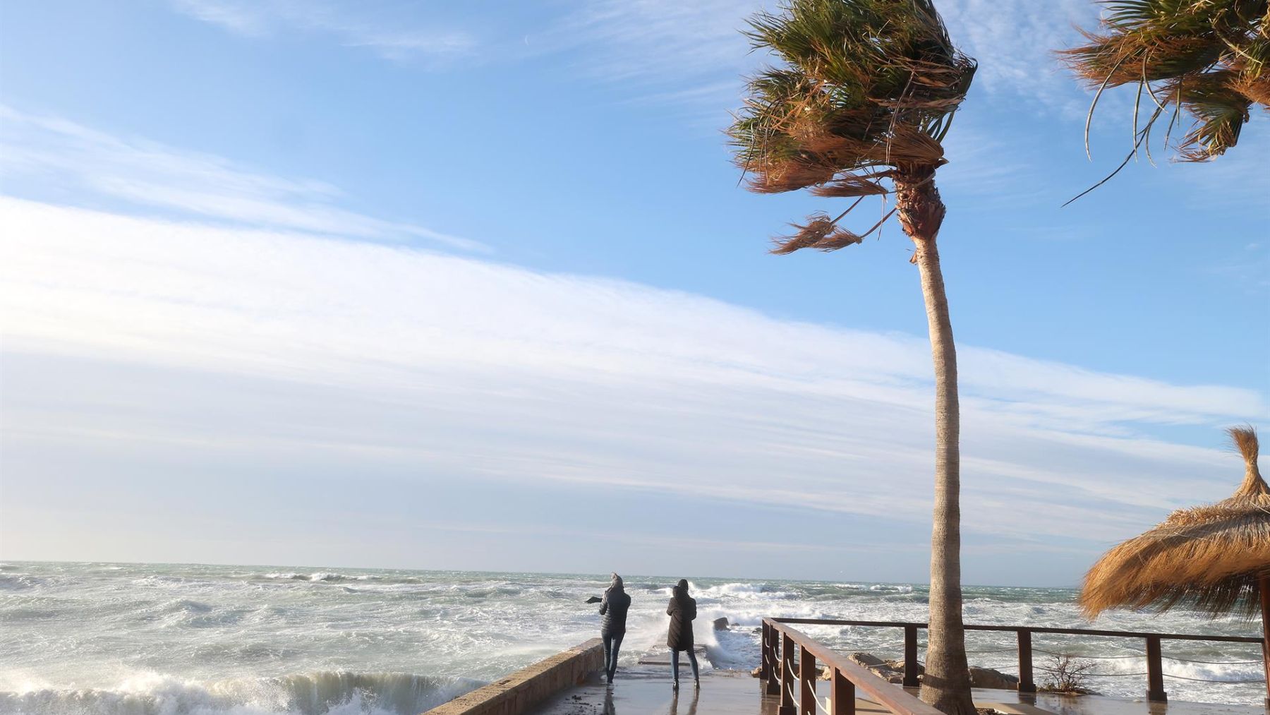 Ciarán trae este jueves rachas de viento de hasta 110 km/h y chubascos a Baleares