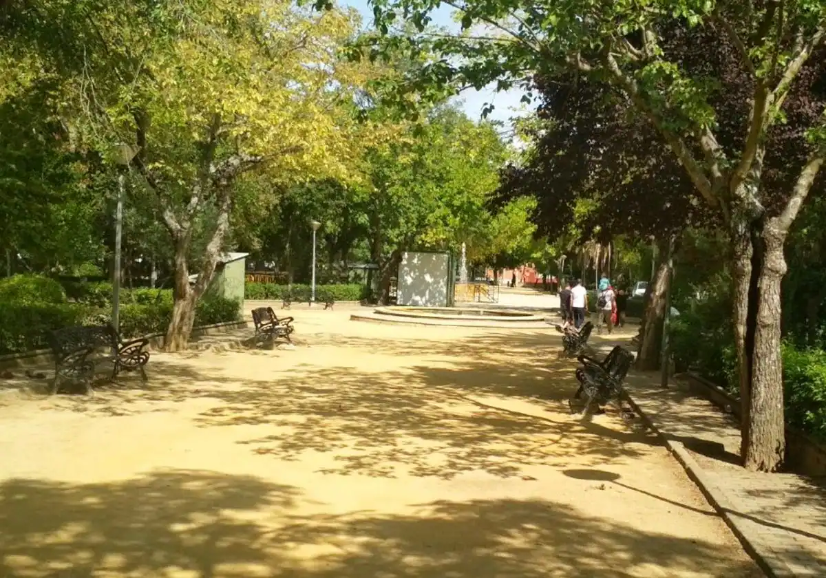 La Policía Local salva la vida a un vecino que intentó suicidarse en el parque