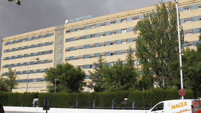 Agresión brutal en instituto de Alhama de Granada deja a alumno de 17 años en el hospital neurotraumatológico