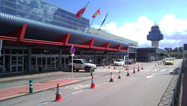 Cancelada la conexión aérea Santander-Madrid de la mañana por el viento