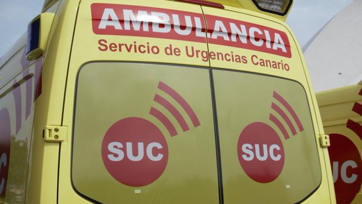 Ambulancia del Servicio de Urgencias Canario