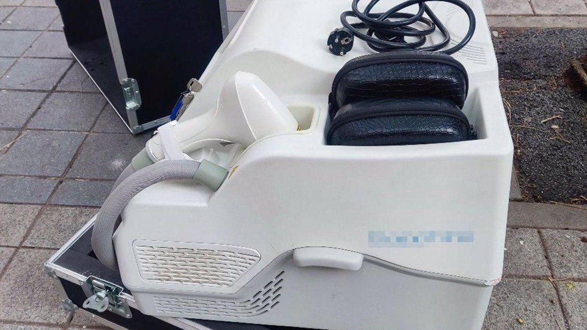MADRID/ Dos mujeres detenidas al intentar vender una máquina de depilación robada
