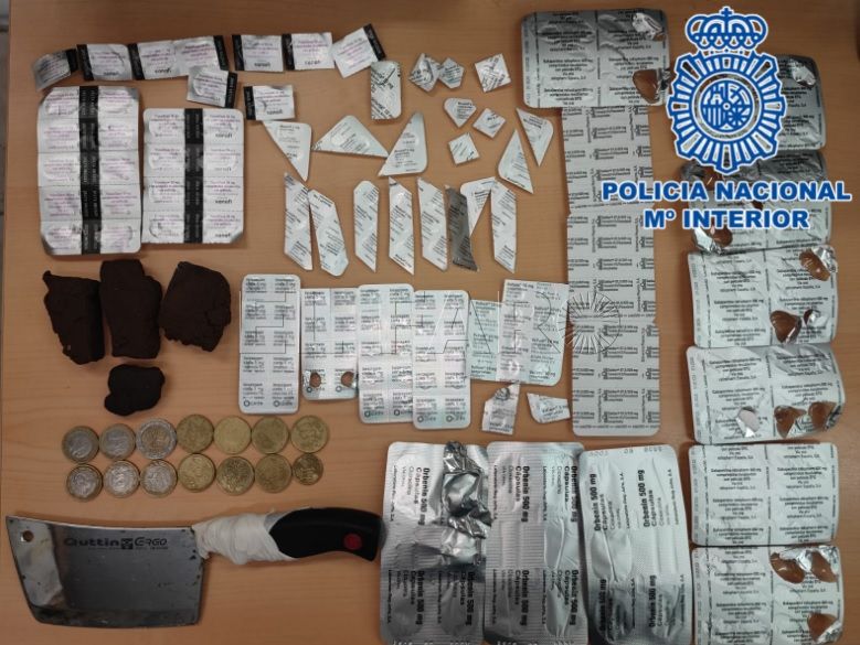 Detenido en Melilla por venta ilícita de medicamentos y drogas a menores de edad
