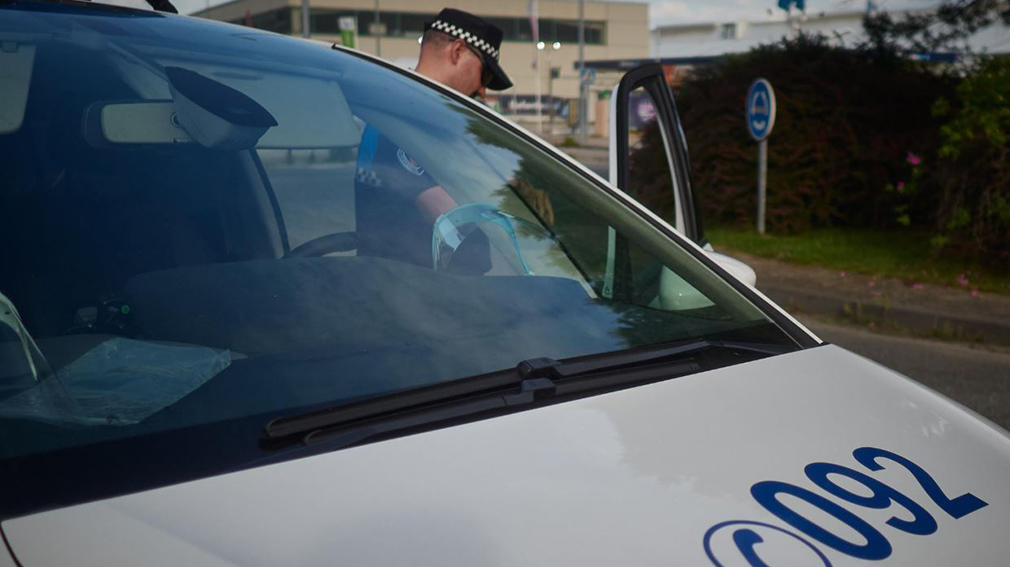 Detenido en Pamplona un atracador que robaba simulando tener un arma en el bolsillo