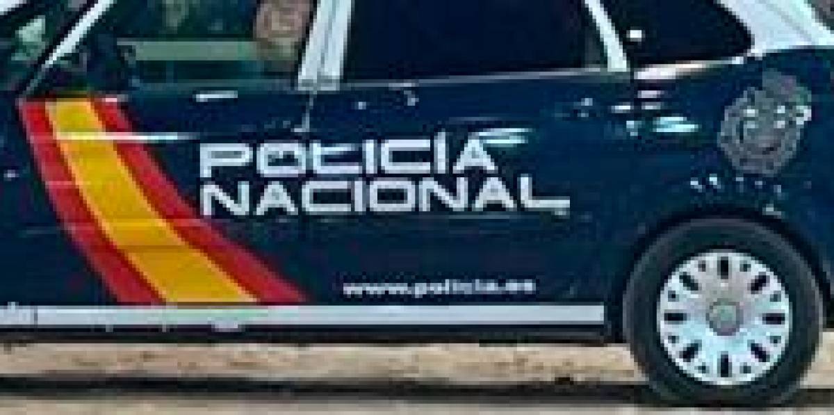 Detenido un hombre por el asesinato de una mujer y la hija de ambos