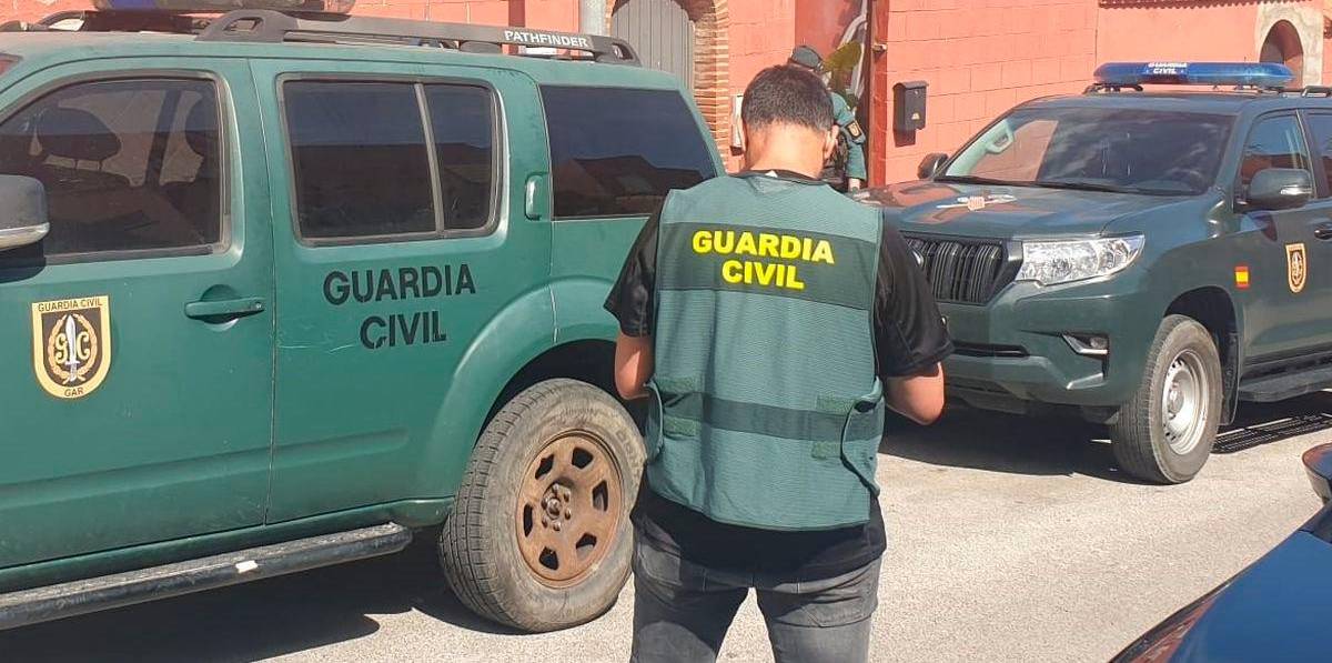 Detenidos dos traficantes de fármacos que actuaban en Tarragona