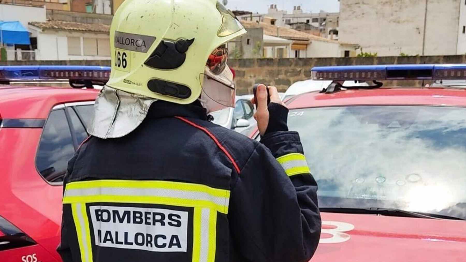 Dos mujeres en estado crítico por inhalación de humo tras un incendio en una vivienda en Palma
