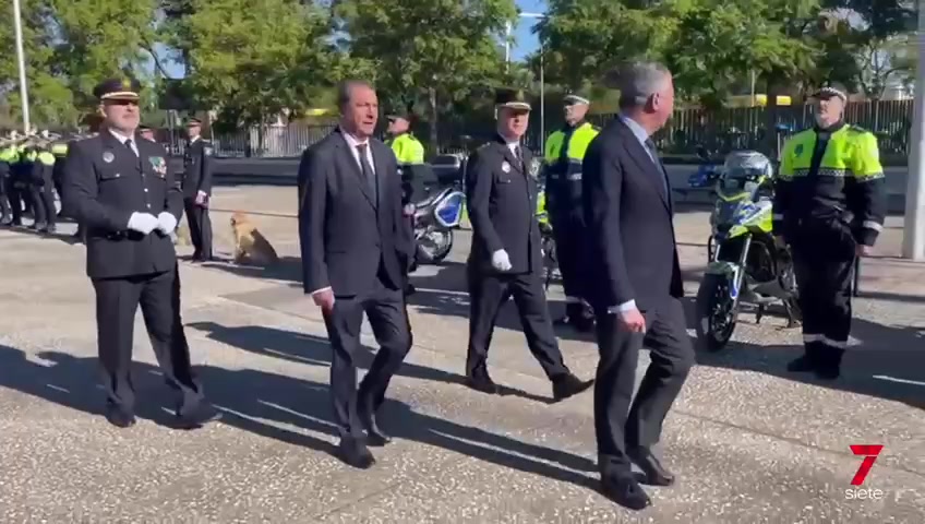 Sanz promete una RPT para una Policía Local que reclama "cambios profundos"