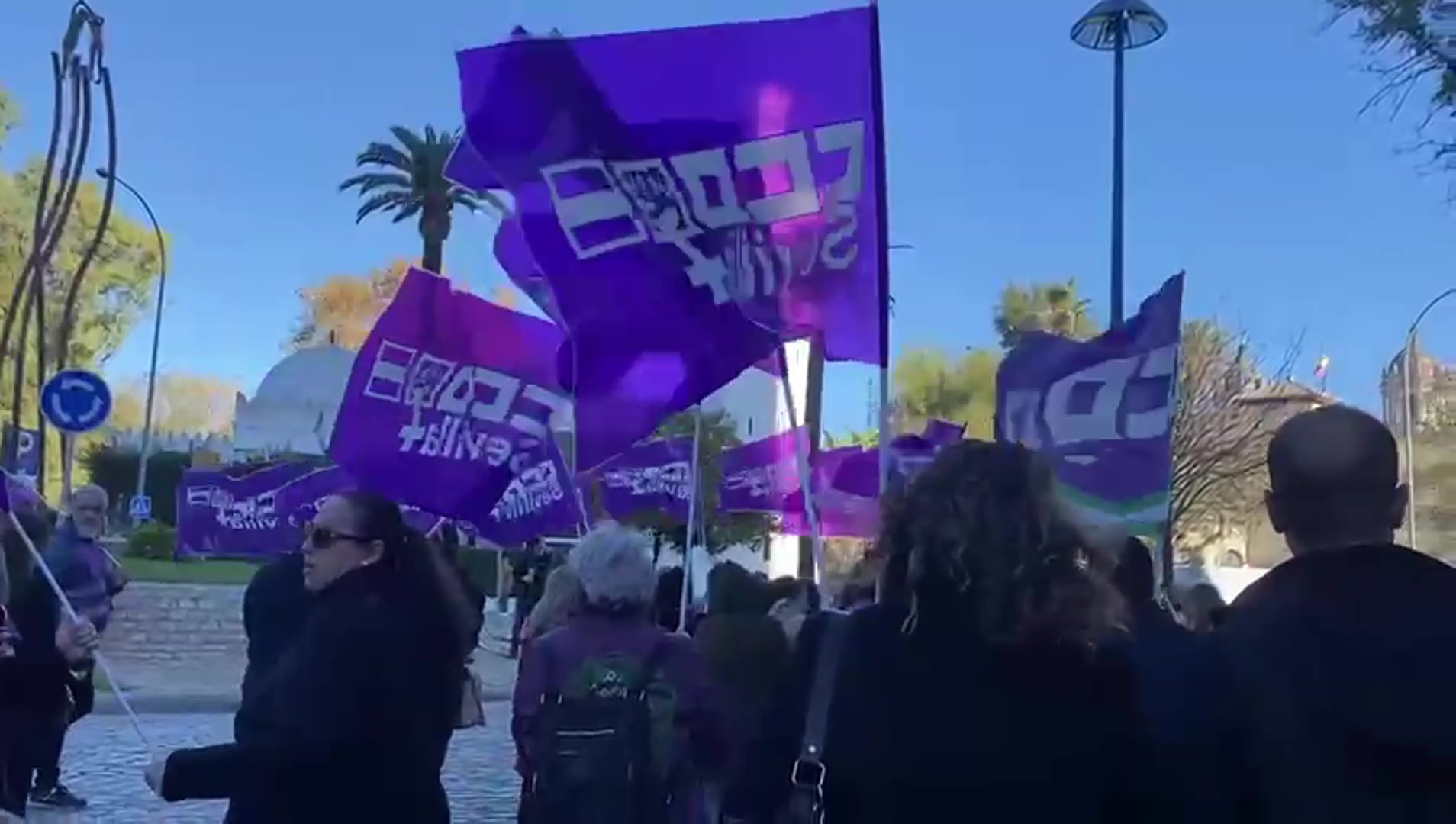 Marcha de CCOO en Sevilla por el Día de la eliminación de la violencia contra la mujer