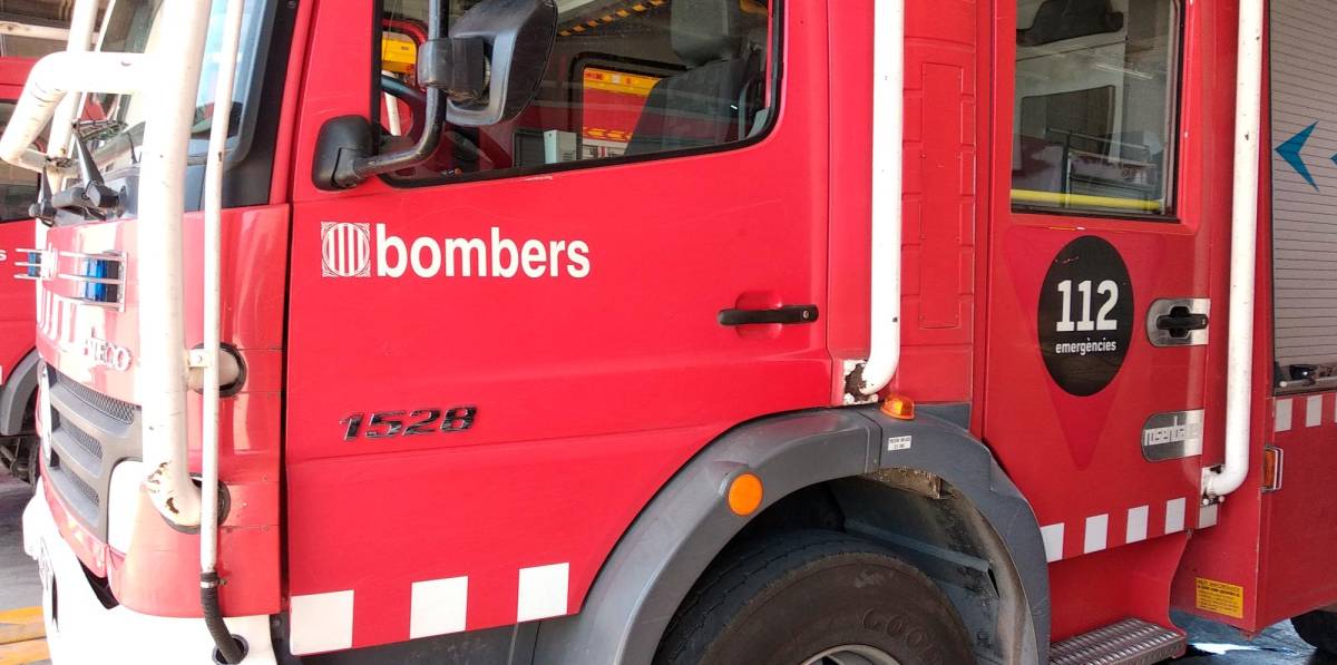 Retenciones en la carretera C-14 por un incendio