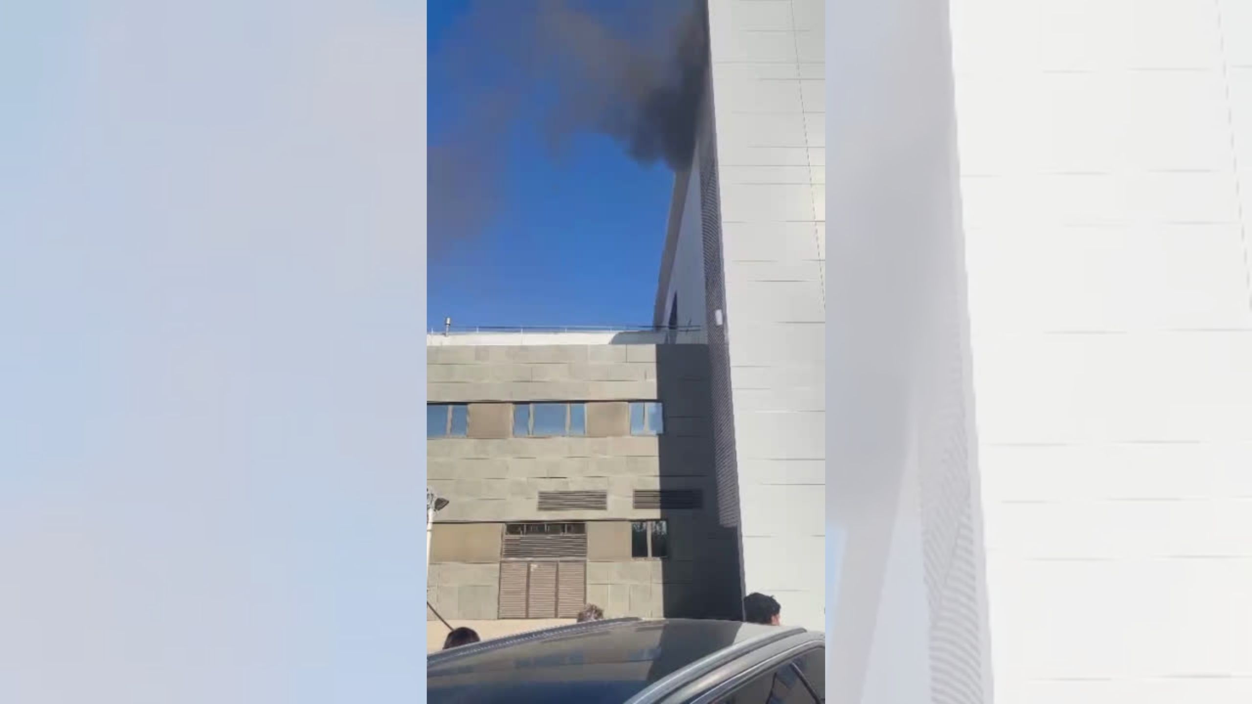 Un incendio alerta a los sanitarios del hospital Los Arcos de San Javier
