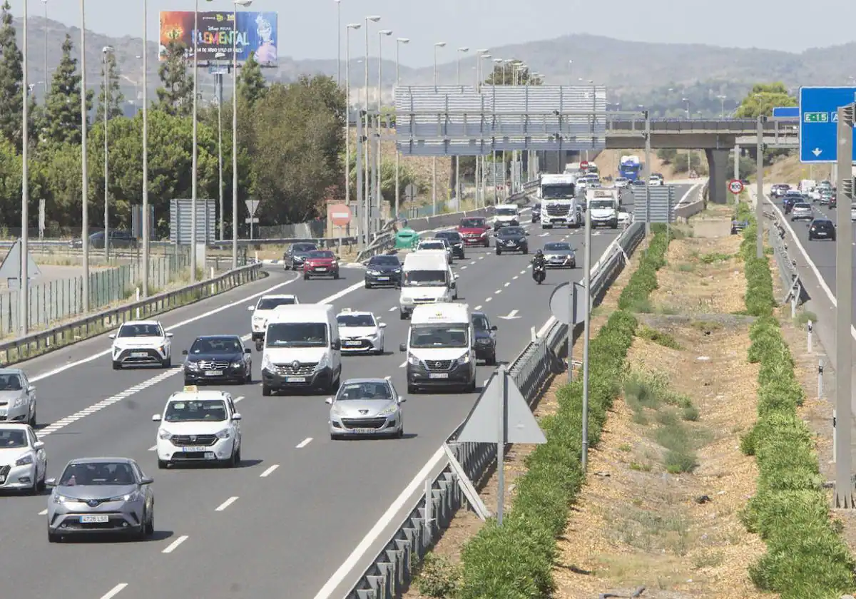 Una mujer da a luz a una niña mientras su marido conducía por la A-3 en Quart de Poblet