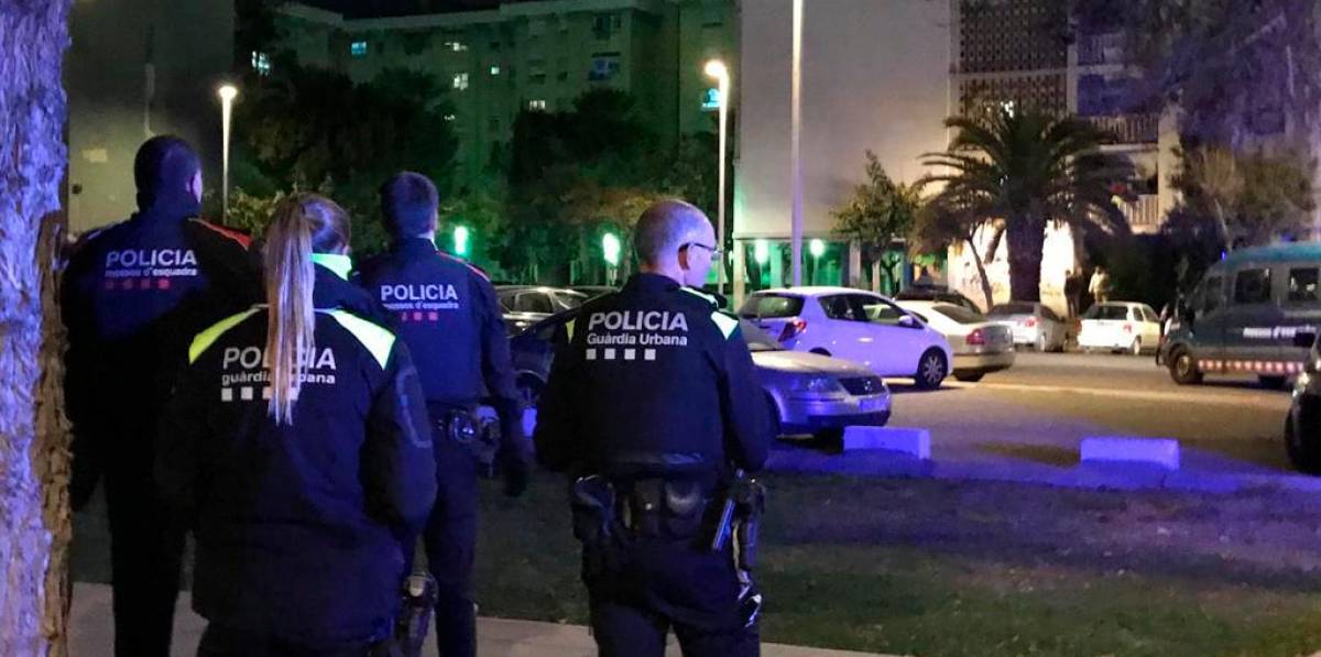 Roba una escopeta de caza en Tarragona