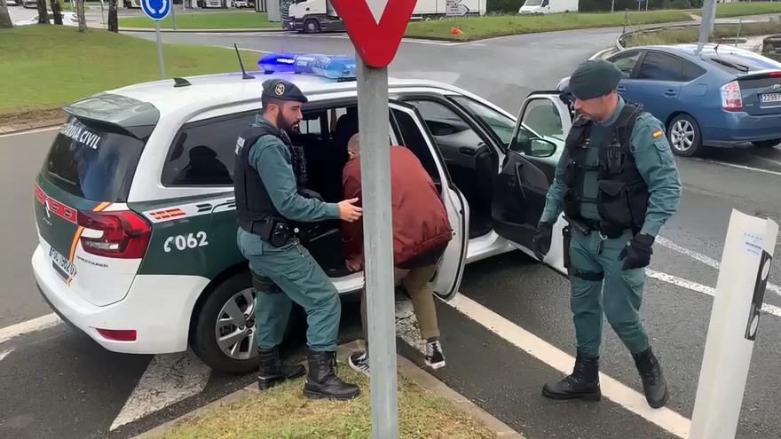 Detenida en Irun una pareja con 100 gramos de hachís