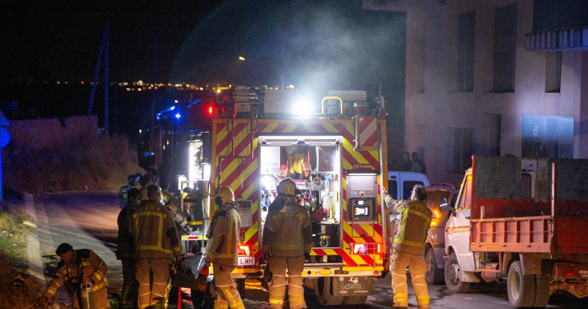 Los Bomberos de la Generalitat controlan incendio en Alcoletge sin causar heridos