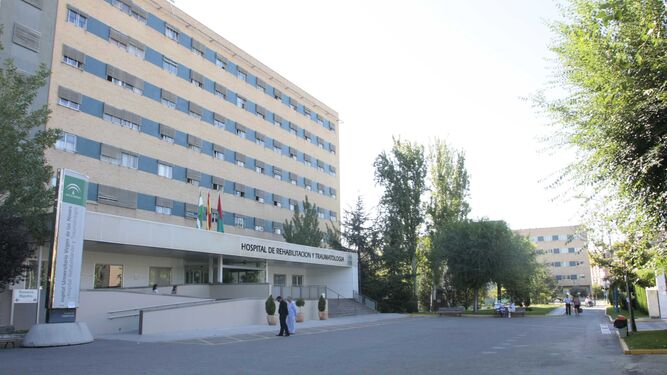 Mujer apuñalada por su expareja en Armilla continúa en grave estado en la UCI