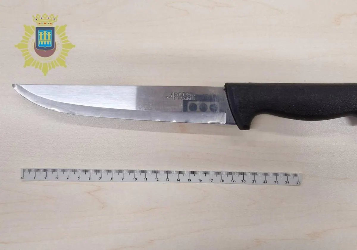 Detenido un borracho que dejó a su hijo solo para involucrarse en una pelea en 'La Zona'