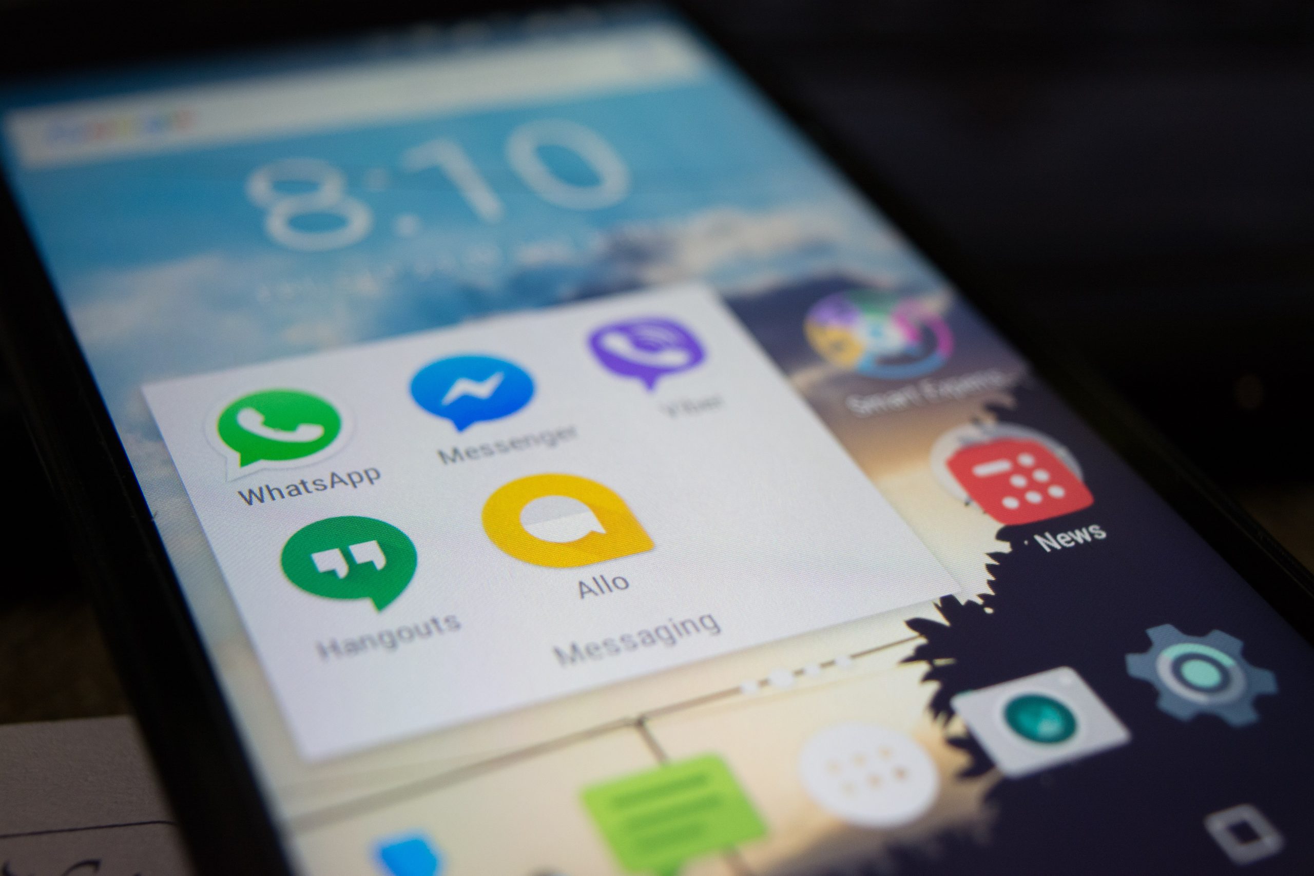 MADRID/ Un grupo de WhatsApp con menores publica pornografía, asesinatos y ejecuciones