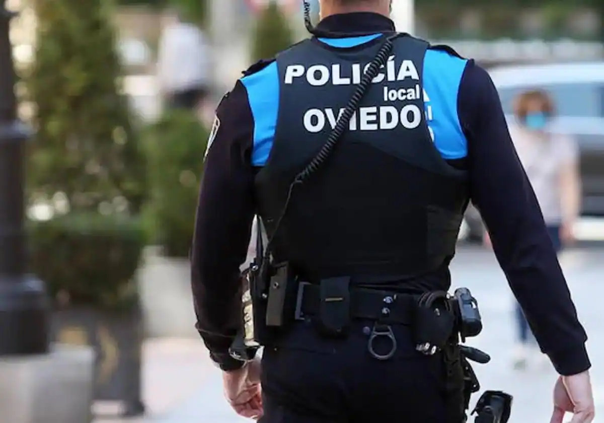 Subinspector de la Policía Local detenido por conducir bajo los efectos del alcohol en sentido contrario por avenida del Cristo