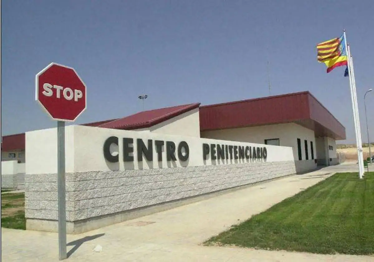 Día de furia en la prisión de Villena: cinco peleas y seis internos aislados