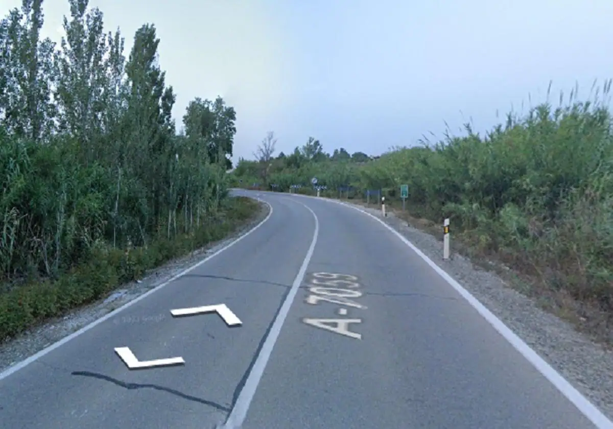 Una fallecida y dos heridos tras una colisión entre dos turismos en Cártama
