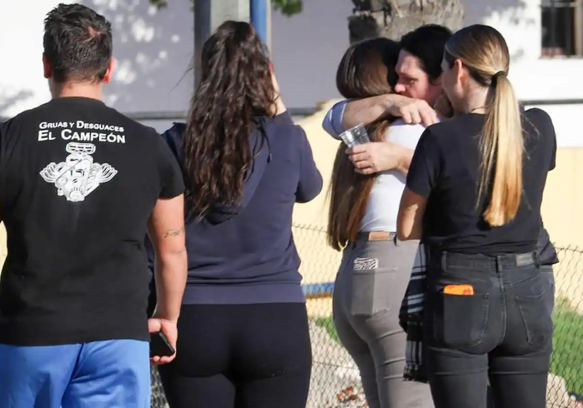 Accidentes de tráfico en Orihuela | Muere un motorista de 18 años tras chocar frontalmente con un coche en Orihuela