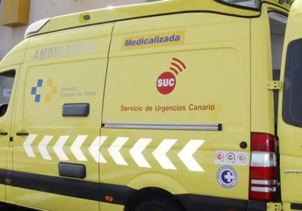 Heridos tres hombres al salirse de la carretera con su coche en Telde