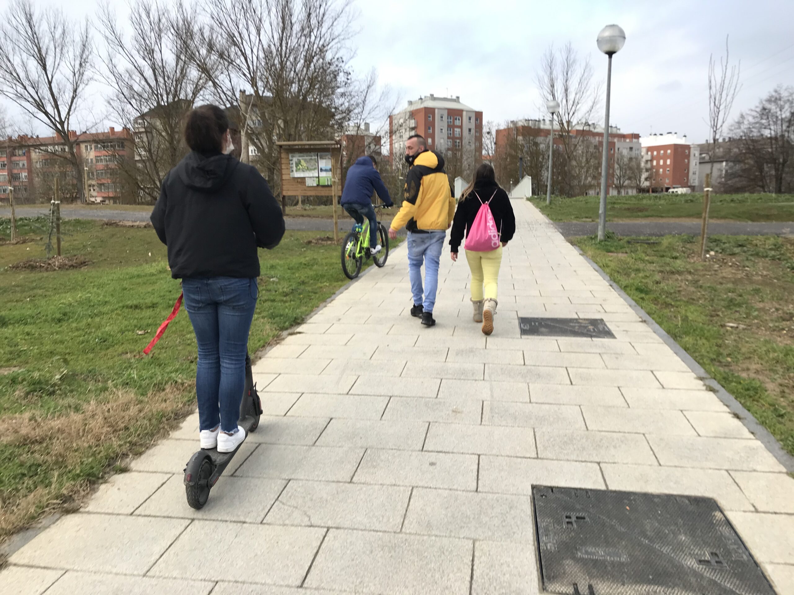 Vitoria: ¿Gritan conductores de patinetes al recriminarles?