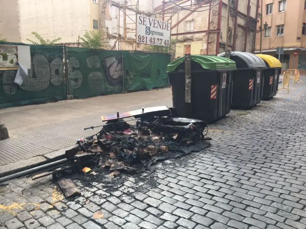 Seis incendios de contenedores en dos semanas en Segovia