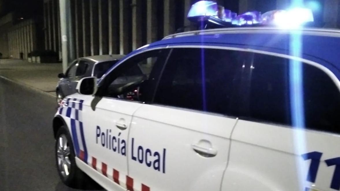 Conductora ebria choca contra dos vehículos en León y casi triplica la tasa permitida de alcohol