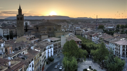La Guardia Civil detiene en Barbastro a cuatro personas por un delito de homicidio en grado de tentativa y otro de lesiones graves