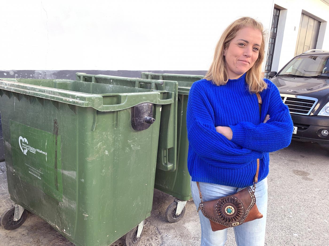 Belén Cerezuela, una de las vecinas que halló a la bebé. - EFE