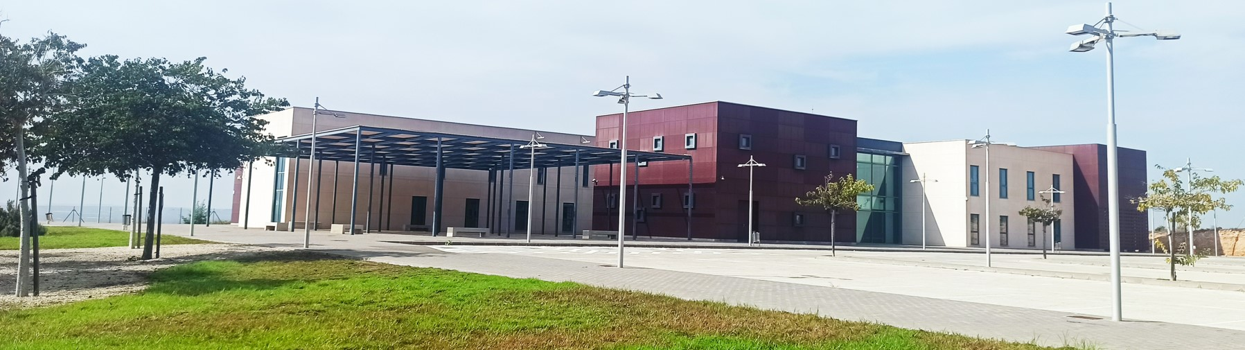 Un juez admite que el Botànic eliminó la exención del valenciano a las familias con residencia temporal