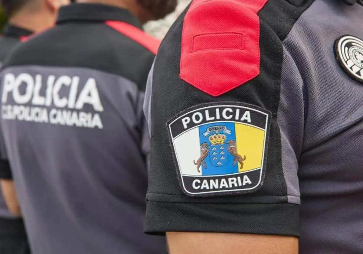 La Policía Canaria desmantela red de venta de falsificaciones de marcas de ropa en Lanzarote