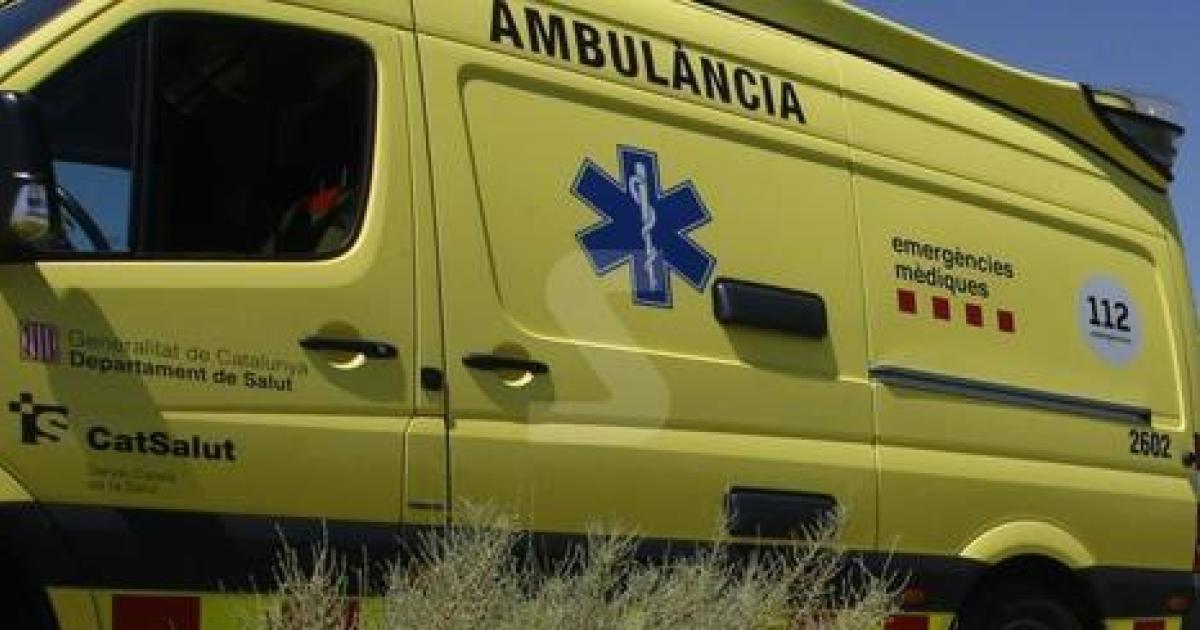 Dos jóvenes muertos tras salirse un coche de la N-240 en Montblanc y chocar contra un árbol