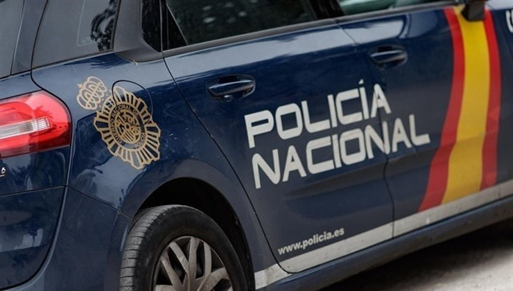 La Policía busca a un agresor sexual que atacó a una mujer en un garaje de Santiago de Cartes
