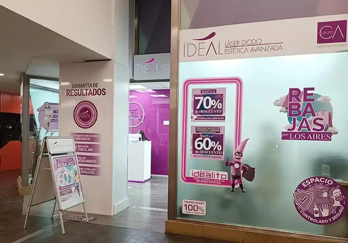 Clientes de los centros de estética Ideal se movilizan tras el cierre repentino de la empresa