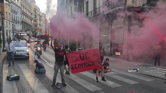 Pertenecerían a la misma organización que protestó durante las cumbres europeas de Granada
