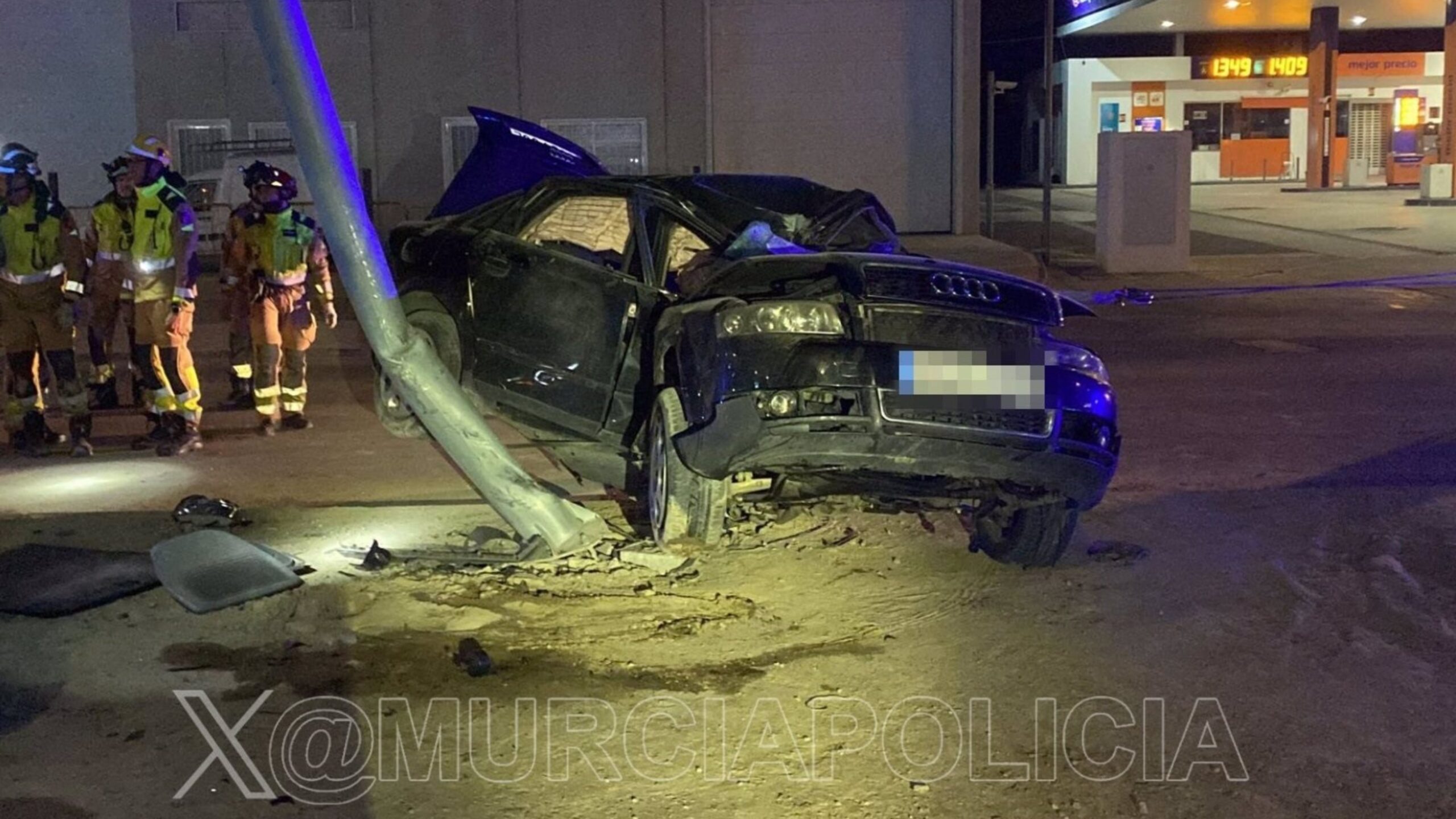 Detenido en Murcia tras chocar contra una farola conductor de coche robado