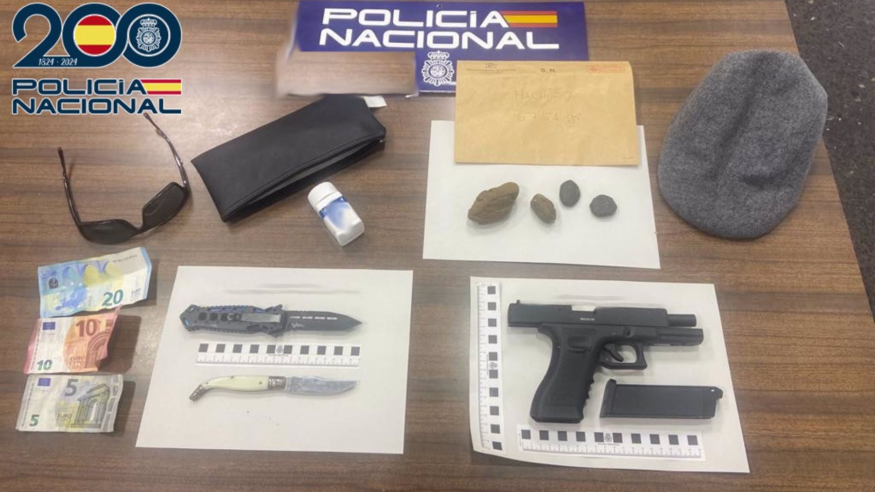 Detenido un hombre por amenazar con atracar un banco de Palma con una pistola de aire comprimido